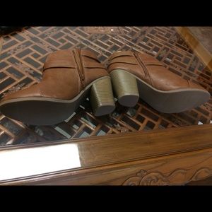 Lauren Conrad brown ankle boots